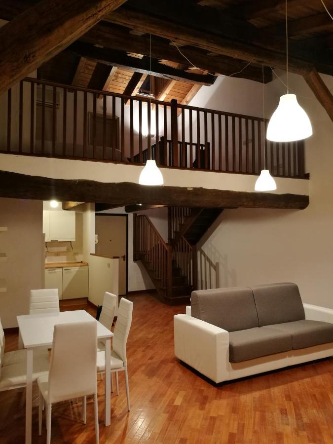 De' Pepoli Apartments Bologna Bagian luar foto