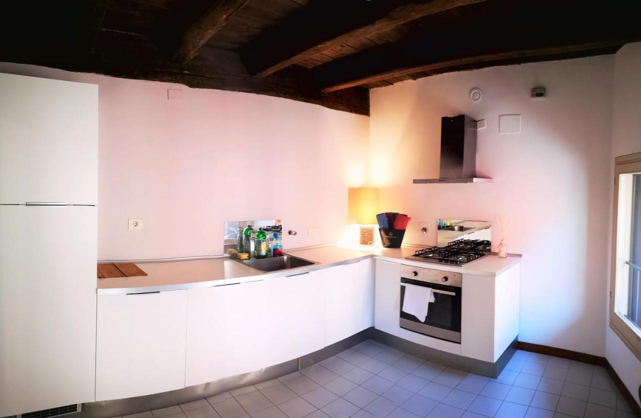 De' Pepoli Apartments Bologna Bagian luar foto