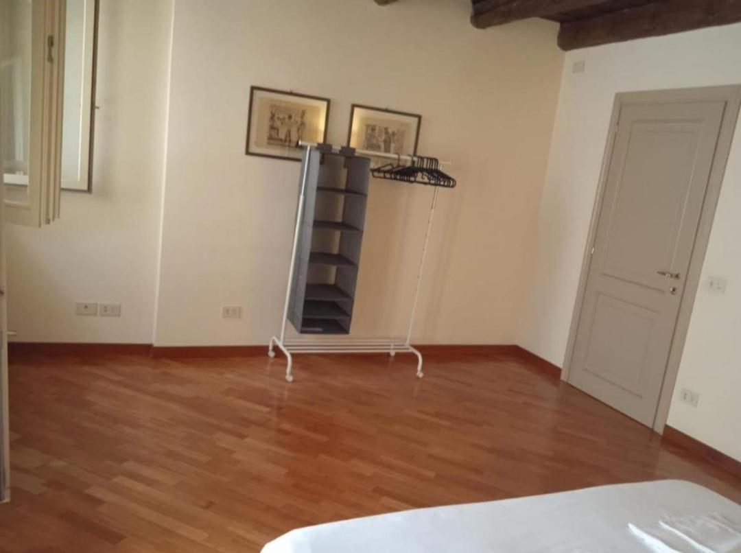De' Pepoli Apartments Bologna Bagian luar foto
