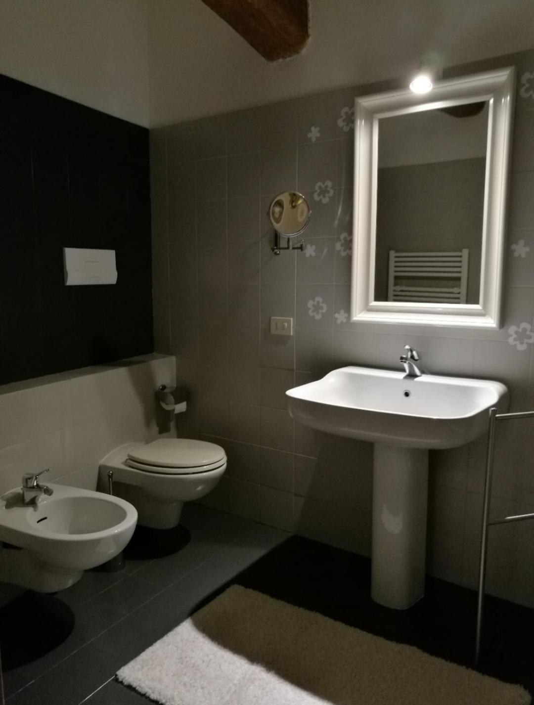 De' Pepoli Apartments Bologna Bagian luar foto
