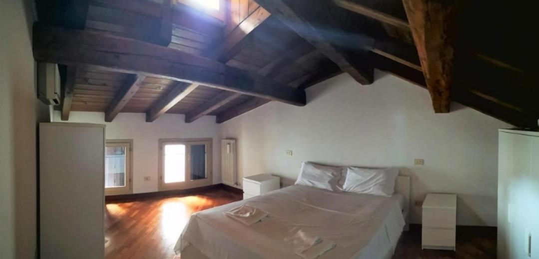 De' Pepoli Apartments Bologna Bagian luar foto