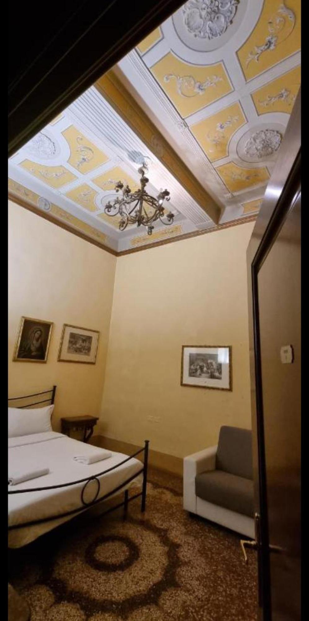 De' Pepoli Apartments Bologna Bagian luar foto